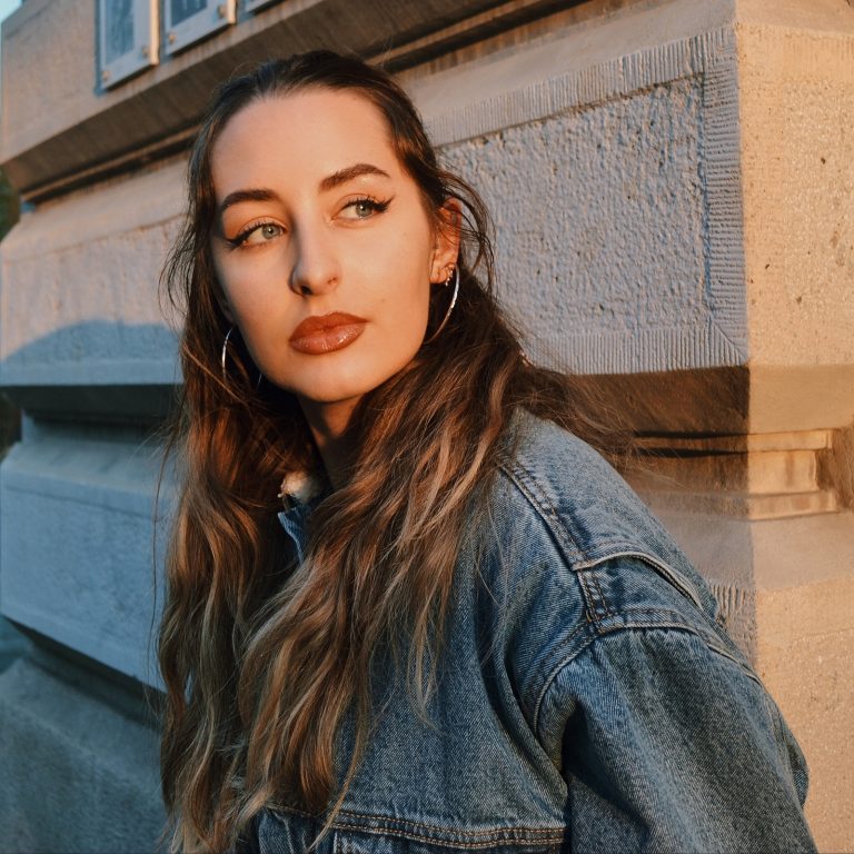 nadezda m - glavna