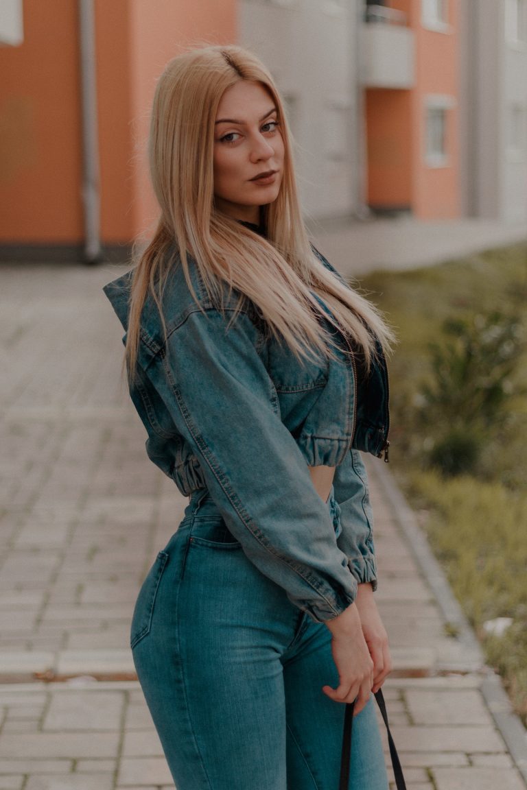 ivana fi 10